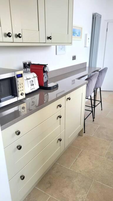 Bosun'S Cottage Luxury Stay In The Heart Of Town Weymouth Exterior foto