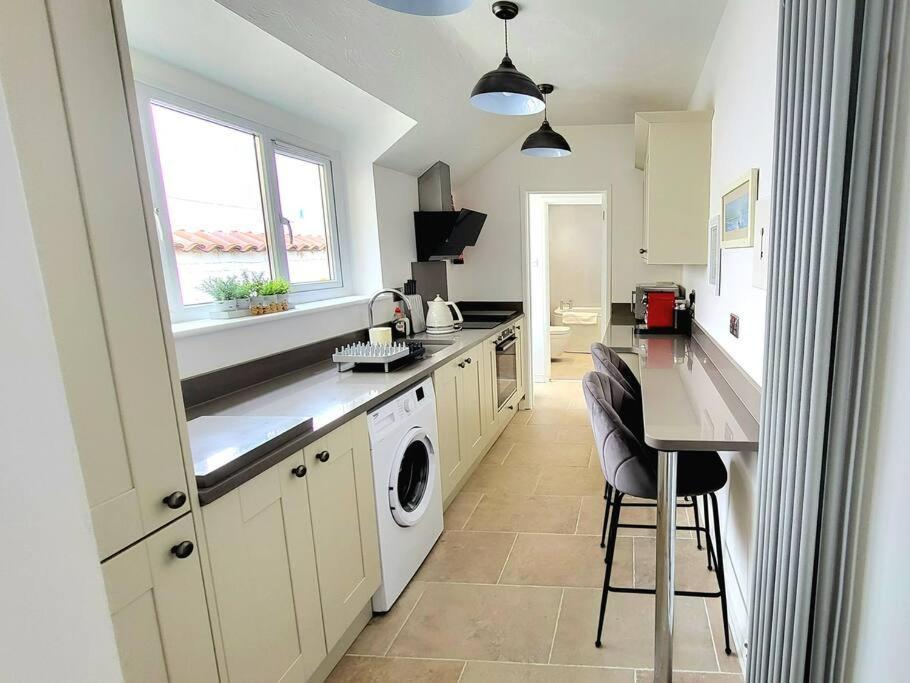 Bosun'S Cottage Luxury Stay In The Heart Of Town Weymouth Exterior foto